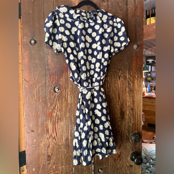 Realisation Par Navy and White Floral Midi Dress - Picture 2 of 4